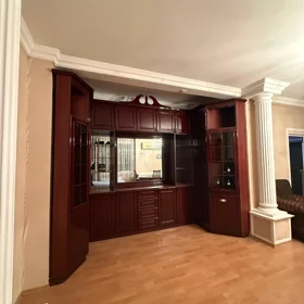 In Baku 150.0 m² apartment is for sale - Image 5