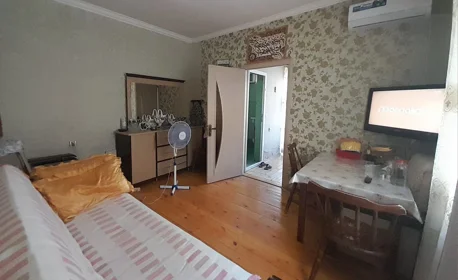 In Baku 50.0 m² house with 2.0 rooms is for sale - Image 4