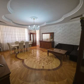 In Baku 167.0 m² apartment is for rent - Image 4
