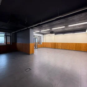 In Baku 500.0 m² office is for rent - Image 2