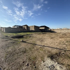 In Baku nan acre land is for sale - Image 3