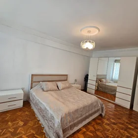 In Baku 100.0 m² apartment is for rent - Image 4