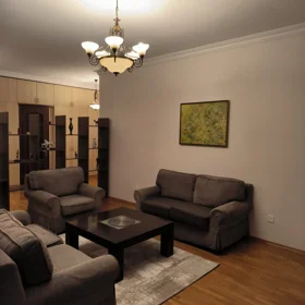 In Baku 110.0 m² apartment is for rent - Image 4