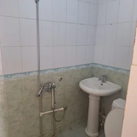 In Baku 35.0 m² house with 1.0 rooms is for sale - Image 5