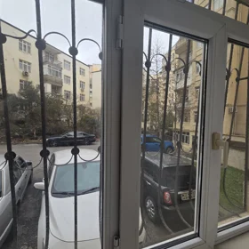 In Baku 80.0 m² apartment is for sale - Image 4