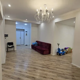 In Baku 250.0 m² house with 6.0 rooms is for sale - Изображение 3