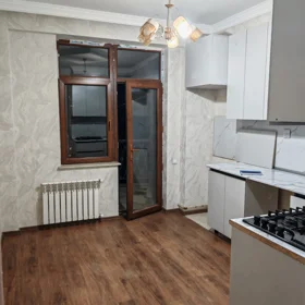 In Baku 100.0 m² apartment is for rent - Image 2