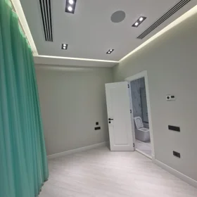 In Baku 200.0 m² house with 4.0 rooms is for rent - Image 5