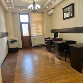 In Baku 75.0 m² office is for rent - Изображение 2