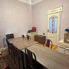 In Baku 350.0 m² commercial is for rent - Image 4