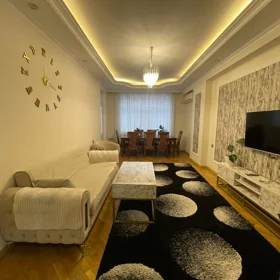 Baku-da 117.0 m2 mənzil kirayə verilir - Şəkil 2