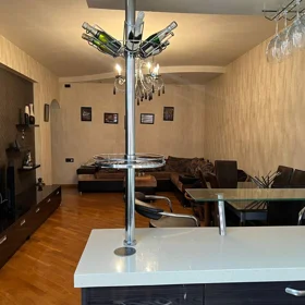 Baku-da 90.0 m2 mənzil satılır - Şəkil 2