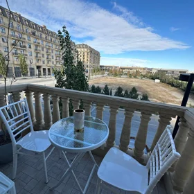 Baku-da 100.0 m2 mənzil kirayə verilir - Şəkil 2