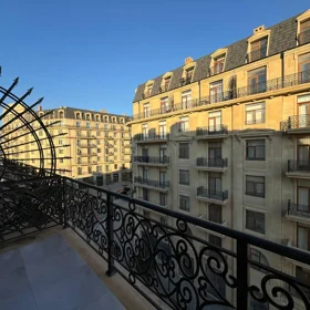 Baku-da 70.0 m2 mənzil kirayə verilir - Şəkil 2