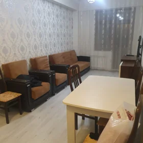 In Baku 72.0 m² apartment is for rent - Image 2