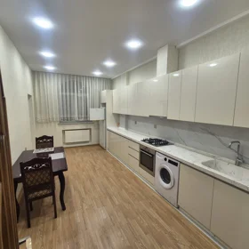 In Baku 130.0 m² apartment is for rent - Image 4