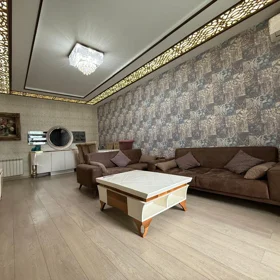 In Baku 100.0 m² apartment is for rent - Image 2