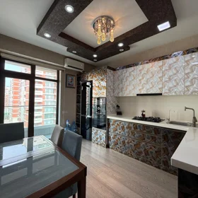 In Baku 100.0 m² apartment is for rent - Image 4