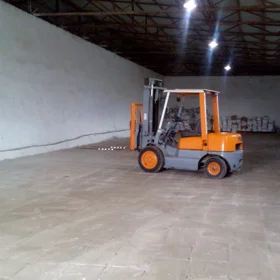 In Baku 450.0 m² commercial is for rent - Image 4