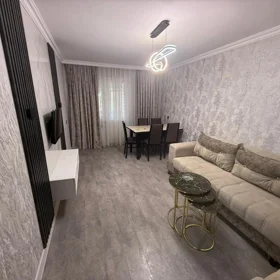 In Baku 70.0 m² apartment is for rent - Image 2
