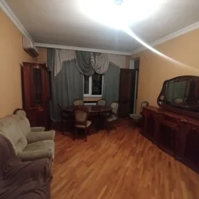 In Baku 100.0 m² apartment is for rent - Image 2