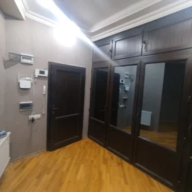 In Baku 100.0 m² apartment is for rent - Image 5