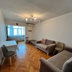 In Baku 85.0 m² apartment is for rent - Image 3