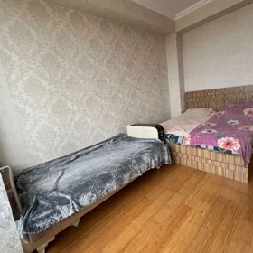 In Baku 150.0 m² apartment is for sale - Image 3