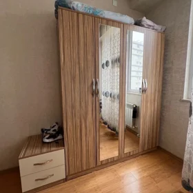 In Baku 150.0 m² apartment is for sale - Image 5