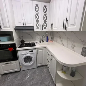 In Baku 70.0 m² apartment is for rent - Image 3