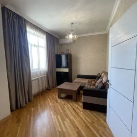 In Khirdalan 65.0 m² apartment is for rent - Image 3