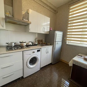 In Khirdalan 65.0 m² apartment is for rent - Image 4