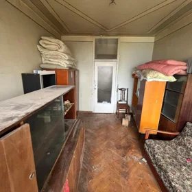 In Baku 100.0 m² apartment is for sale - Image 3