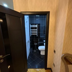 In Baku 120.0 m² apartment is for rent - Image 4