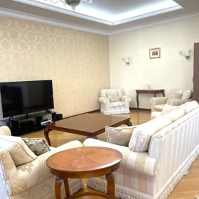 In Baku 320.0 m² apartment is for sale - Изображение 4