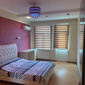 In Baku 114.0 m² apartment is for rent - Image 2