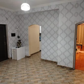 In Baku 83.0 m² apartment is for rent - Image 4