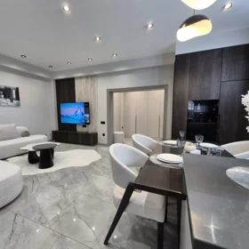 In Baku 91.0 m² apartment is for rent - Image 2