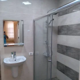 In Baku 120.0 m² apartment is for rent - Image 2