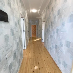 In Baku 130.0 m² house with 4.0 rooms is for sale - Image 4