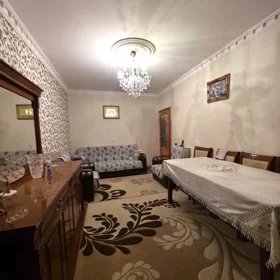 In Baku 132.0 m² apartment is for sale - Image 3