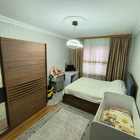 In Baku 100.0 m² apartment is for sale - Image 4