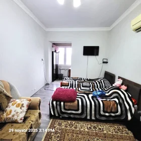 In Baku 42.0 m² apartment is for sale - Image 2