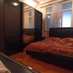 In Baku 90.0 m² apartment is for rent - Image 4