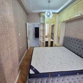 In Baku 75.0 m² apartment is for rent - Image 5