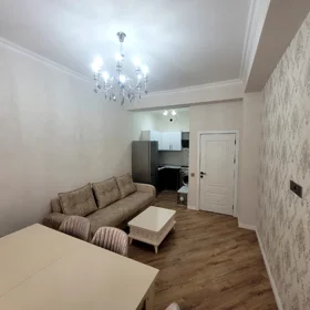 In Baku 70.0 m² apartment is for rent - Image 4