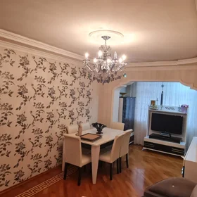 In Baku 100.0 m² apartment is for sale - Image 5