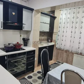 In Baku 100.0 m² apartment is for sale - Image 2