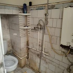 In Baku 70.0 m² house with 3.0 rooms is for rent - Image 4