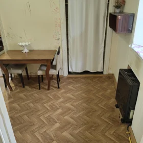 In Baku 70.0 m² house with 3.0 rooms is for rent - Image 5